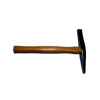 Schlackenhammer mit Holzstiel